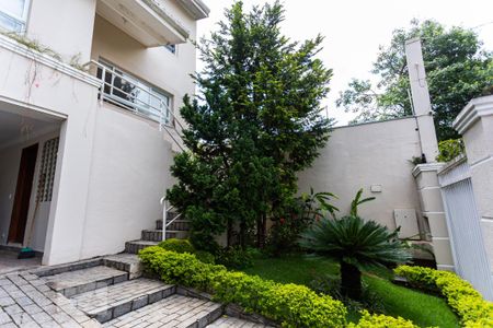 Casa à venda com 450m², 5 quartos e 4 vagasFachada