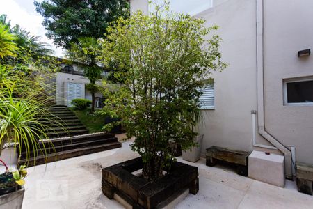 Casa à venda com 450m², 5 quartos e 4 vagasQuintal