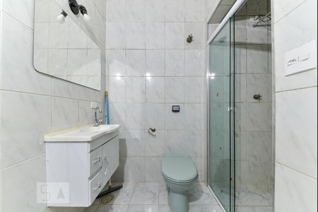 Apartamento para alugar com 59m², 2 quartos e sem vaga Apartamento para alugar com 59m², 2 quartos e sem vagaBanheiro