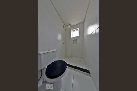Studio para alugar com 32m², 1 quarto e sem vaga Studio para alugar com 32m², 1 quarto e sem vagaBanheiro