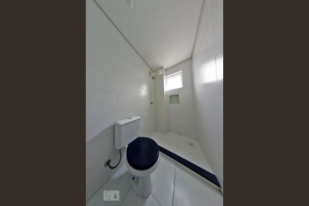 Studio para alugar com 32m², 1 quarto e sem vaga Studio para alugar com 32m², 1 quarto e sem vagaBanheiro