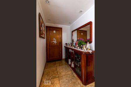 Sala - hall de entrada de apartamento à venda com 3 quartos, 143m² em Pinheiros, São Paulo