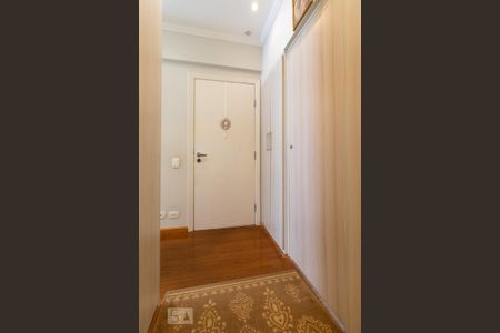 Apartamento à venda com 143m², 3 quartos e 1 vagaCloset