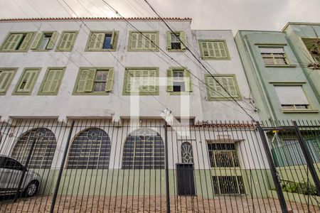 Fachada de apartamento à venda com 1 quarto, 35m² em Floresta, Porto Alegre