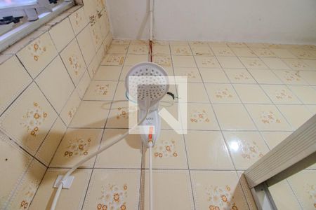 Banheiro de apartamento à venda com 1 quarto, 35m² em Floresta, Porto Alegre