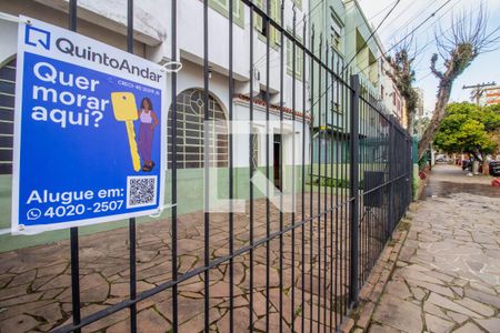 Plaquinha de apartamento à venda com 1 quarto, 35m² em Floresta, Porto Alegre