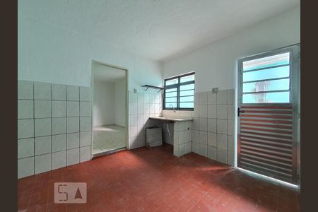 Sala/cozinha de casa para alugar com 2 quartos, 50m² em Jardim Maria Estela, São Paulo