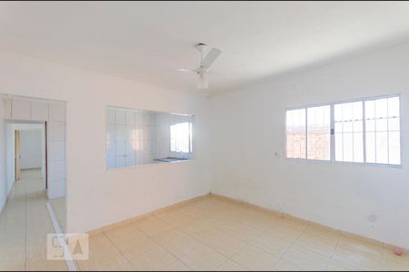 Sala de casa para alugar com 2 quartos, 80m² em Vila Brasil, São Paulo