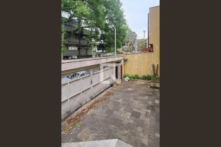 Casa para alugar com 288m², 3 quartos e 4 vagas Casa para alugar com 288m², 3 quartos e 4 vagasGaragem