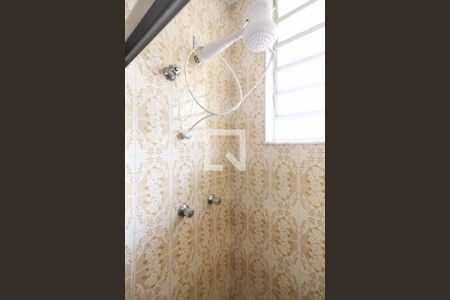 Casa para alugar com 288m², 3 quartos e 4 vagas Casa para alugar com 288m², 3 quartos e 4 vagasBanheiro da Suíte 2