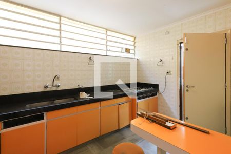 Casa para alugar com 288m², 3 quartos e 4 vagas Casa para alugar com 288m², 3 quartos e 4 vagasCozinha