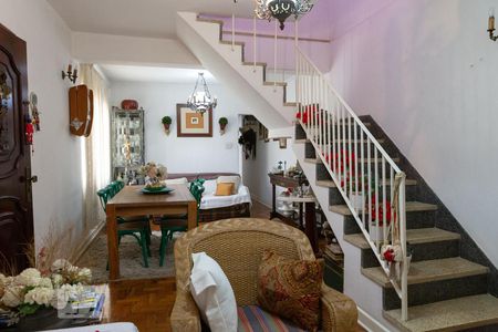 Sala de casa à venda com 3 quartos, 210m² em Vila Ipojuca, São Paulo