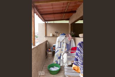 Casa à venda com 210m², 3 quartos e 2 vagas Casa à venda com 210m², 3 quartos e 2 vagasÁrea Externa