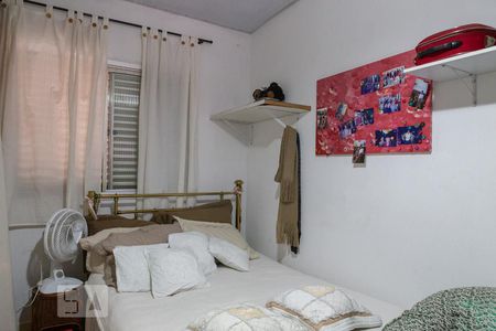 Quarto 2 de casa à venda com 3 quartos, 210m² em Vila Ipojuca, São Paulo