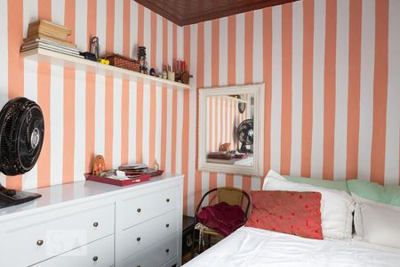 Casa à venda com 210m², 3 quartos e 2 vagas Casa à venda com 210m², 3 quartos e 2 vagasQuarto 3