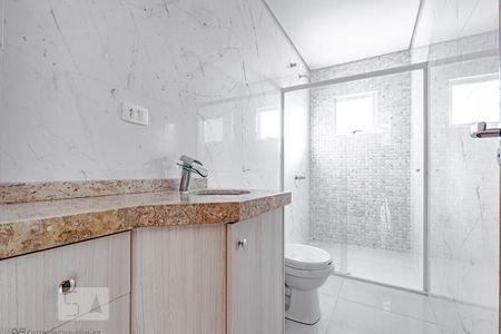 Casa para alugar com 300m², 3 quartos e 3 vagas3º Dormitório suíte