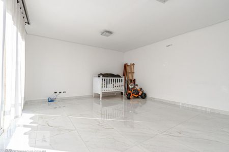 Casa para alugar com 300m², 3 quartos e 3 vagas3º Dormitório suíte