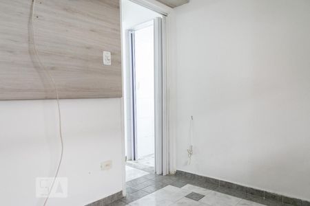 Quarto de casa de condomínio para alugar com 2 quartos, 52m² em Aparecida, Santos