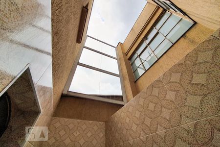 Apartamento à venda com 61m², 1 quarto e sem vagaQuintal