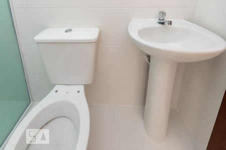 Banheiro de apartamento para alugar com 2 quartos, 42m² em Jardim Nordeste, São Paulo