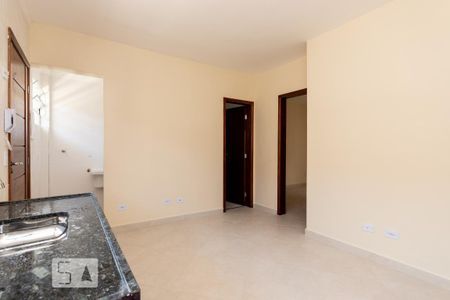 Sala/ cozinha de apartamento para alugar com 2 quartos, 42m² em Jardim Nordeste, São Paulo