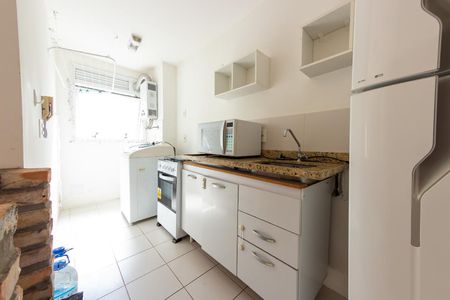 Apartamento à venda com 77m², 2 quartos e 2 vagasCozinha