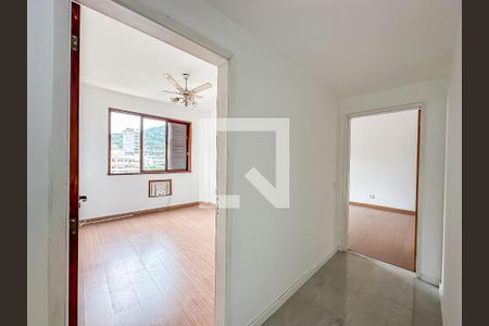 Apartamento à venda com 150m², 3 quartos e 1 vagaCorredor