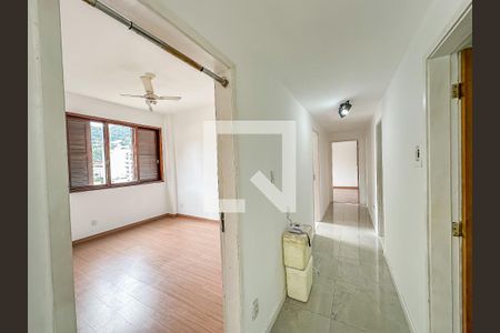 Apartamento à venda com 150m², 3 quartos e 1 vagaCorredor