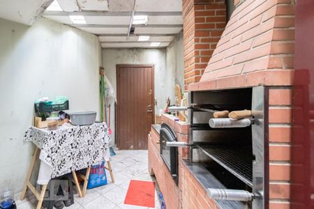 Casa à venda com 150m², 3 quartos e 2 vagas Casa à venda com 150m², 3 quartos e 2 vagasÁrea de Serviço