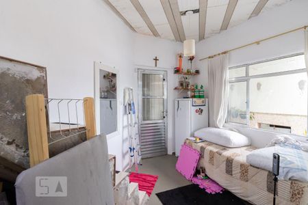 Casa à venda com 150m², 3 quartos e 2 vagas Casa à venda com 150m², 3 quartos e 2 vagasEdícula