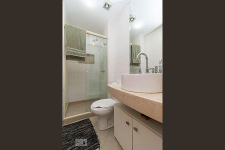 Apartamento para alugar com 138m², 3 quartos e 2 vagasBANHEIRO SOCIAL