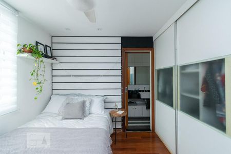 Apartamento para alugar com 138m², 3 quartos e 2 vagasSUÍTE 1