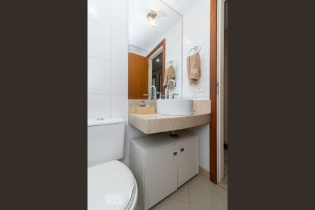 Apartamento para alugar com 138m², 3 quartos e 2 vagasBANHEIRO SOCIAL