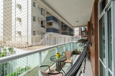 VARANDA de apartamento para alugar com 3 quartos, 138m² em Icaraí, Niterói