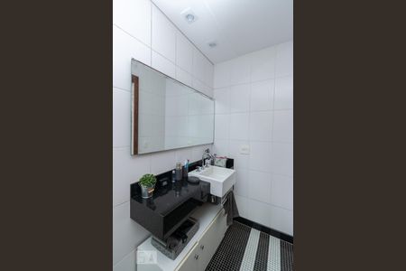 Apartamento para alugar com 138m², 3 quartos e 2 vagasBANHEIRO SUÍTE 1