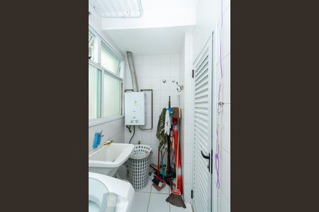 Apartamento para alugar com 138m², 3 quartos e 2 vagasÁREA DE SERVIÇO