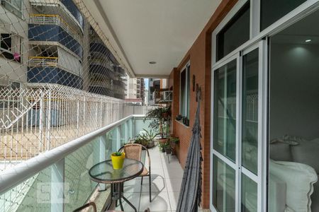 VARANDA de apartamento para alugar com 3 quartos, 138m² em Icaraí, Niterói
