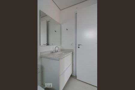 Apartamento à venda com 58m², 2 quartos e 1 vaga Apartamento à venda com 58m², 2 quartos e 1 vagaBanheiro