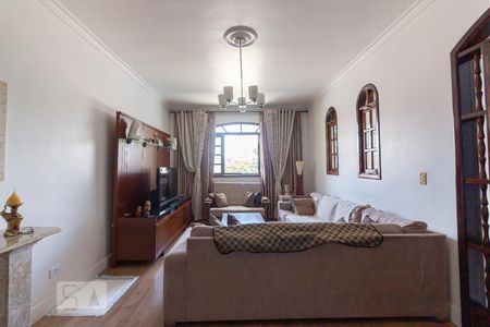 Sala de casa para alugar com 4 quartos, 225m² em Bela Vista, Osasco