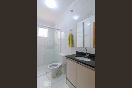 Apartamento para alugar com 81m², 3 quartos e 2 vagas Apartamento para alugar com 81m², 3 quartos e 2 vagasBanheiro