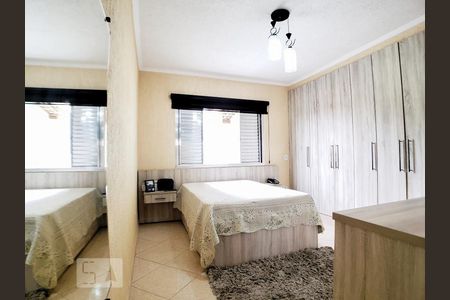 Quarto 1 de casa à venda com 2 quartos, 240m² em Itaquera, São Paulo