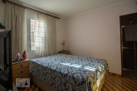 Quarto 2 de casa à venda com 2 quartos, 80m² em Parque Maria Domitila, São Paulo