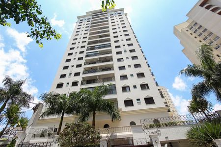Apartamento à venda com 110m², 3 quartos e 2 vagasFachada