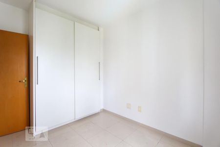 Apartamento à venda com 110m², 3 quartos e 2 vagasQuarto 2