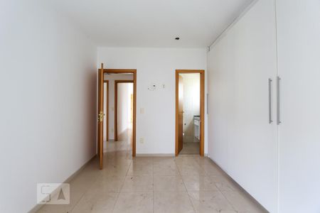 Apartamento à venda com 110m², 3 quartos e 2 vagasSuíte