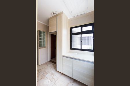 Apartamento para alugar com 72m², 2 quartos e 1 vagaÁrea de Serviço