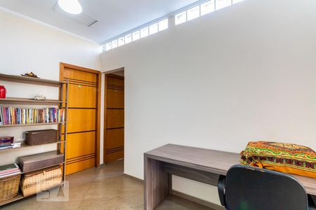 Casa à venda com 165m², 3 quartos e 3 vagasHall