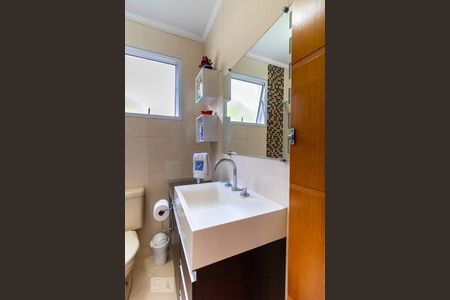 Casa à venda com 165m², 3 quartos e 3 vagasBanheiro da Suíte