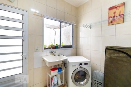 Casa à venda com 165m², 3 quartos e 3 vagasÁrea de Serviço