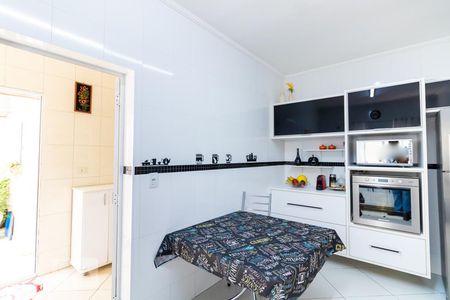 Casa à venda com 165m², 3 quartos e 3 vagasCozinha